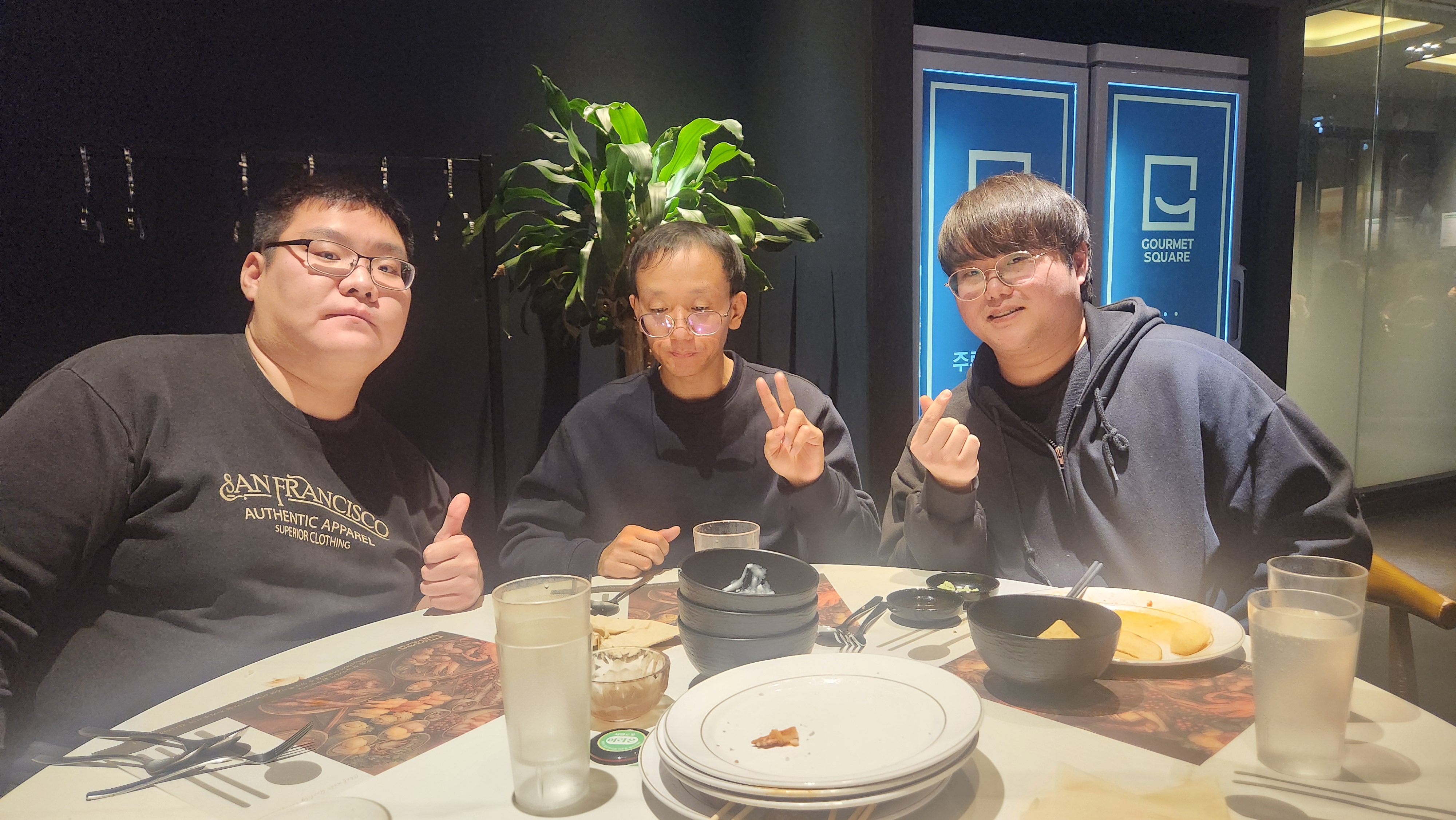 2025년 신성피엔텍  송년회(25.12.19)의 사진 2